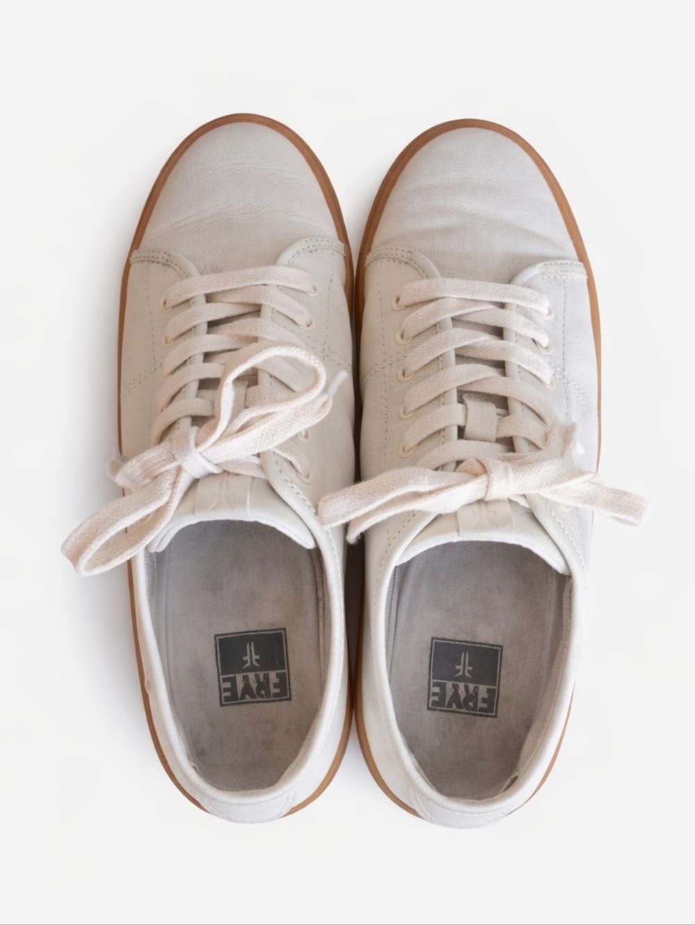 Frye Gia Low Ivory Leather Gumsole Sneakers Sz. 10 EUC - Picture 7 of 14